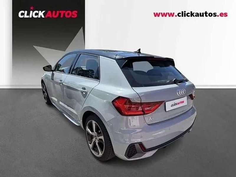 Usado Audi A1 S-Line 116 CV (85 kW) 2025 Gris SUV