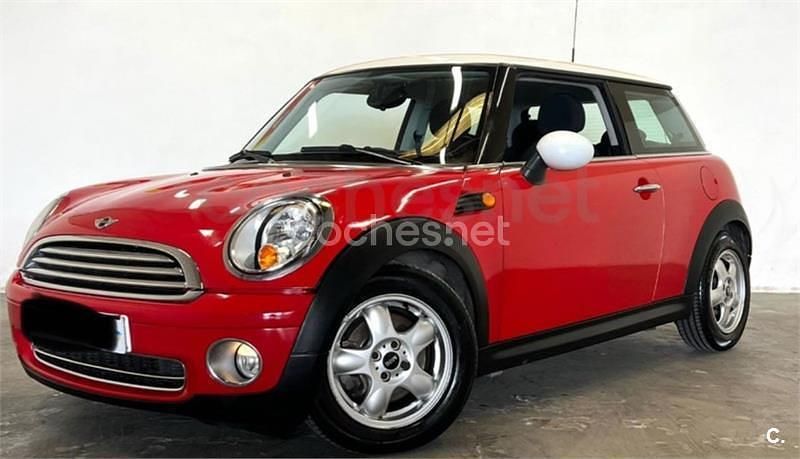 Usado Mini Cooper 120 CV (88 kW) 2007 Rojo Utilitario