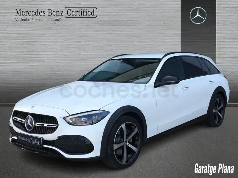 Usado Mercedes C220 200 HP (147 kW) 2023 Branco Carrinha