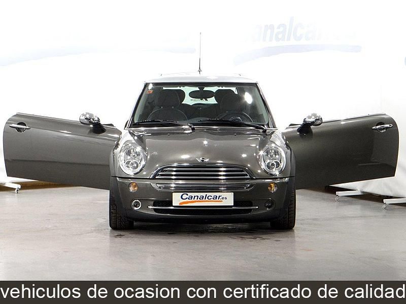 Usado Mini Cooper 116 CV (85 kW) 2012 Gris Utilitario