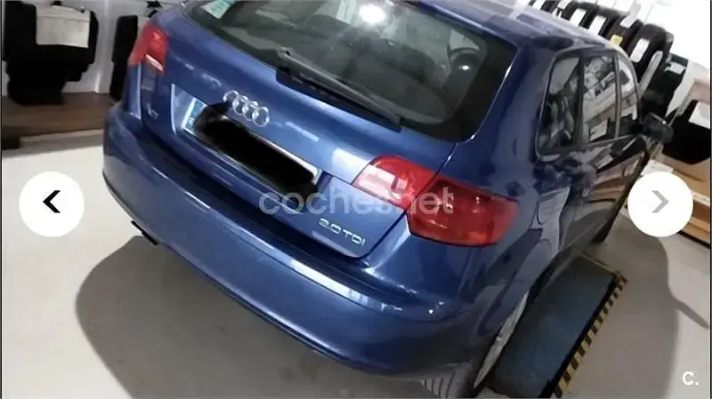 Usado Audi A3 Attraction 170 CV (125 kW) 2005 Azul Utilitario