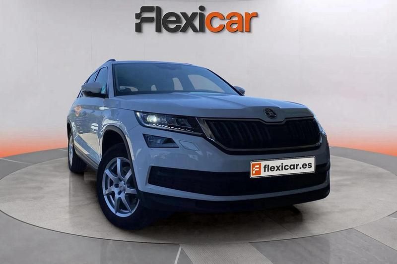 Blanco Usado 2019 Skoda Kodiaq Ambition SUV | 23.990 € - Imagen 1/4