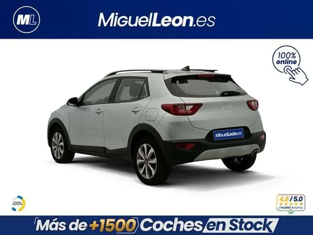 Usado Kia Stonic 101 CV (74 kW) 2025 Gris SUV