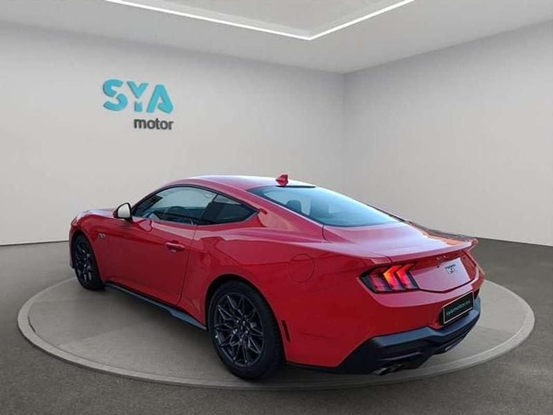 Usado Ford Mustang GT 455 CV (334 kW) 2024 Rojo Coupe