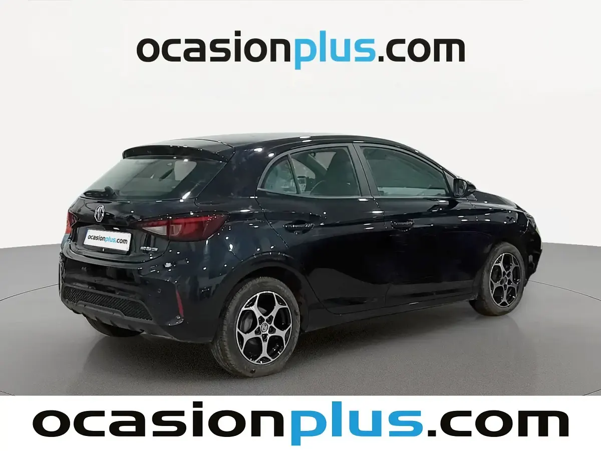 Usado MG MG3 Comfort 116 CV (85 kW) 2025 Negro Utilitario