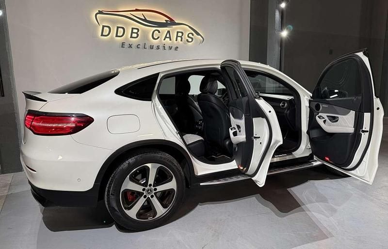 Usado Mercedes GLC350 258 CV (189 kW) 2017 Blanco Coupe