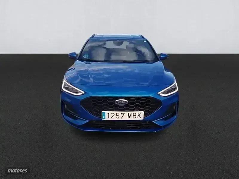 Usado Ford Focus ST-Line X 120 CV (88 kW) 2022 Azul Familiar
