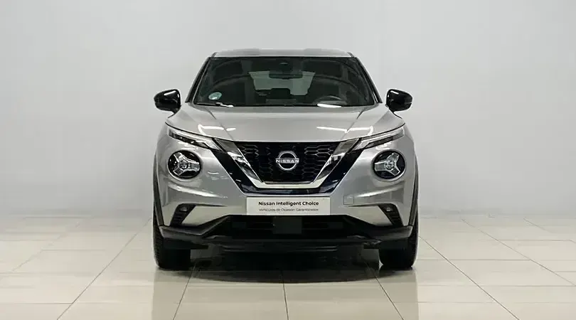 Usado Nissan Juke N-Connecta 114 CV (83 kW) 2024 Diamond silver (metalizado) SUV