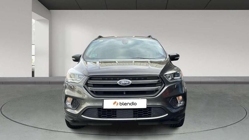 Usado Ford Kuga Titanium 182 CV (133 kW) 2016 Gris SUV