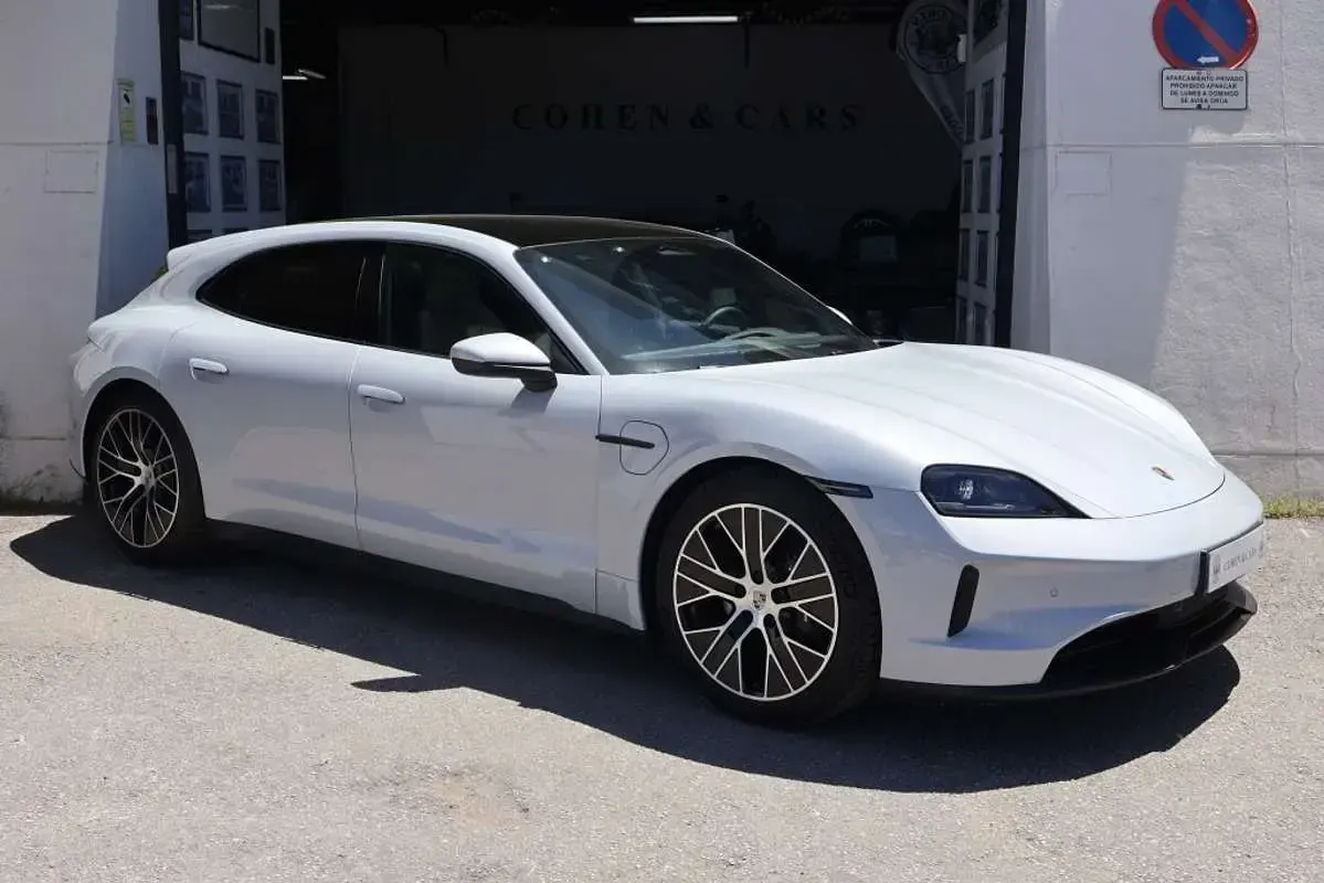 Nuevo Porsche Taycan 4 Cross Turismo Cross Turismo 319 kW (435 CV) 2026 Familiar