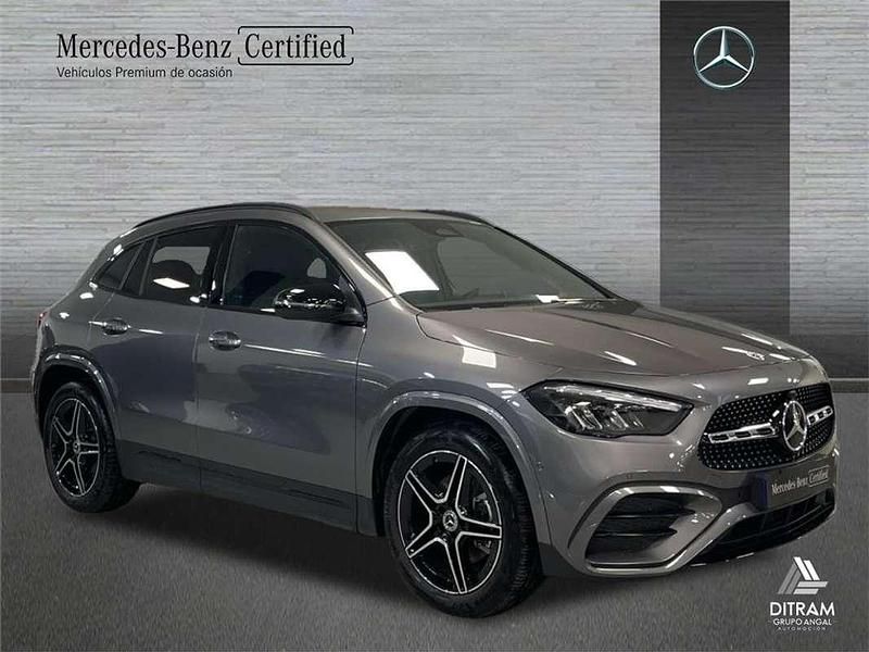 Usado Mercedes GLA200 150 HP (110 kW) 2025 SUV
