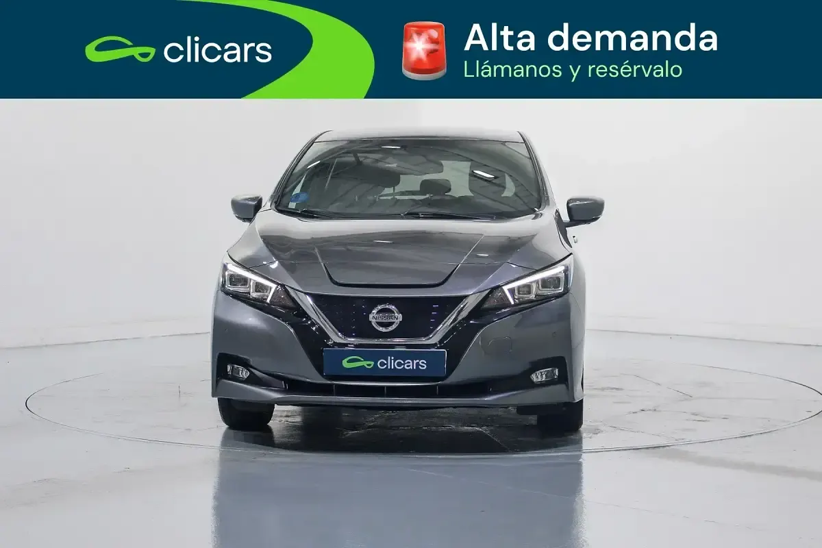 Usado Nissan Leaf Tekna 110 kW (150 CV) 2020 Gris Utilitario
