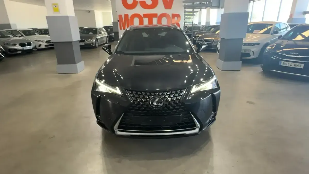 Usado Lexus UX 300e Business Edition 150 kW (204 CV) 2023 Negro SUV