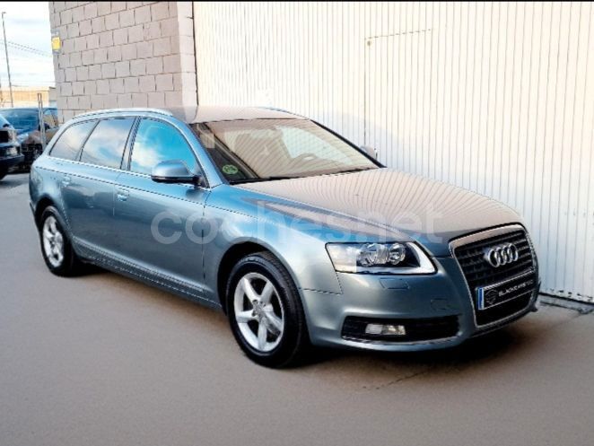 Usado Audi A6 170 CV (125 kW) 2011 Gris / plata Familiar