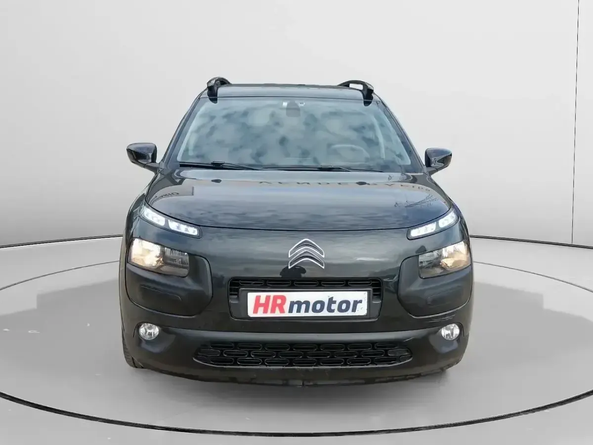 Usado Citroën C4 Cactus Shine 82 HP (60 kW) 2016 Preto Citadino