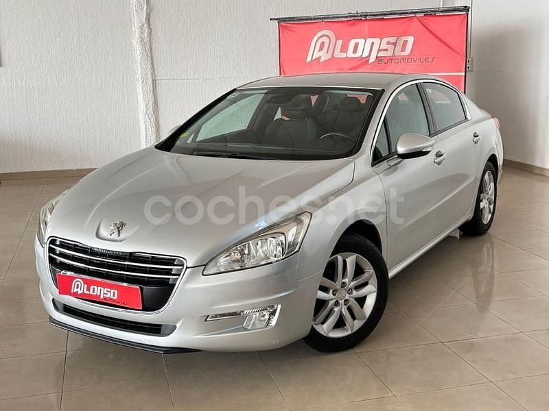 Usado Peugeot 508 Access 115 CV (84 kW) 2013 Gris / plata Berlina