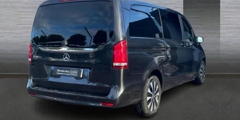 Usado Mercedes V250 190 CV (139 kW) 2023 Grisnegro Monovolumen