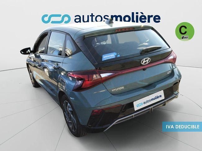 Usado Hyundai i20 100 HP (73 kW) 2024 Verde Citadino