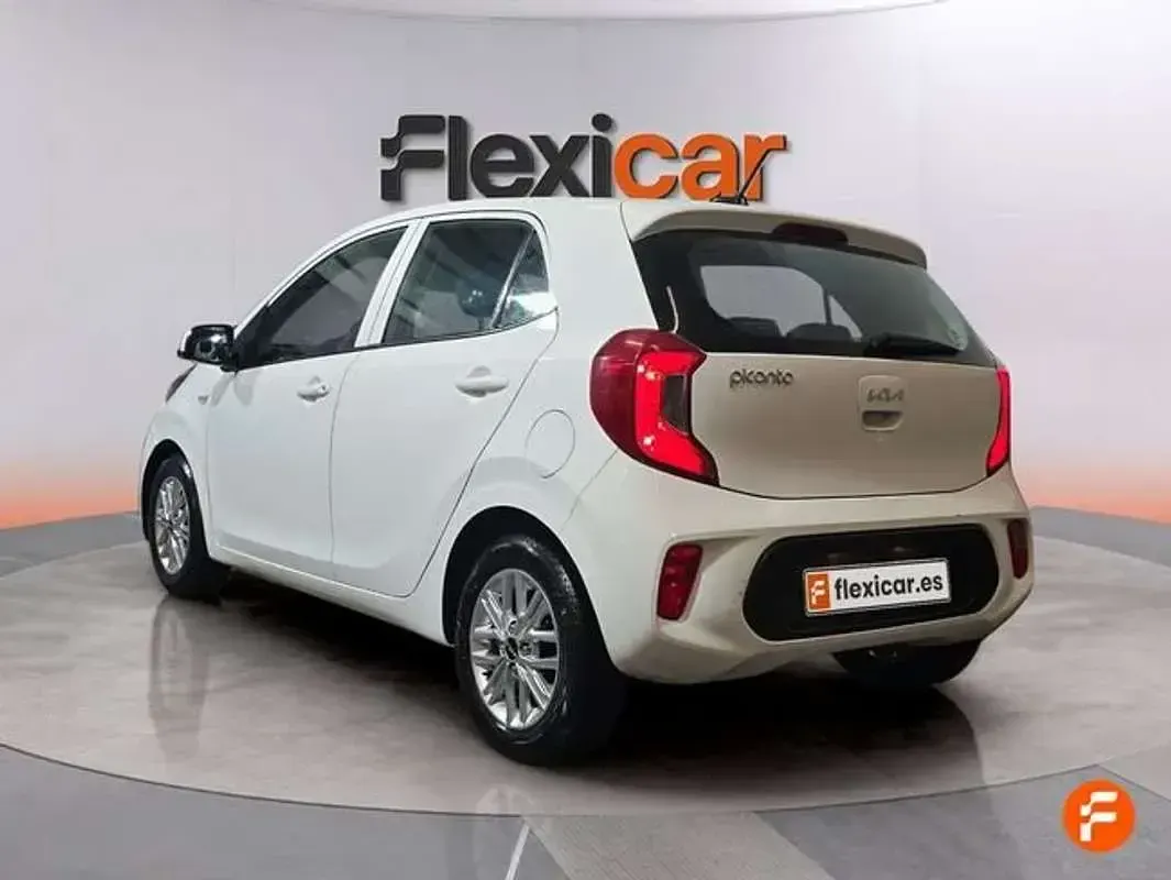Usado Kia Picanto 67 CV (49 kW) 2023 Blanco Utilitario