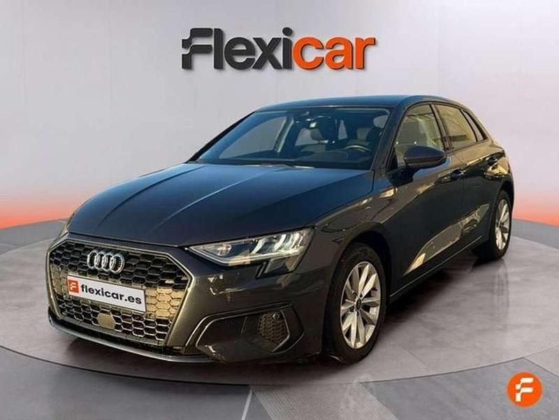 Usado Audi A3 Sportback 110 CV (80 kW) 2023 Gris Utilitario