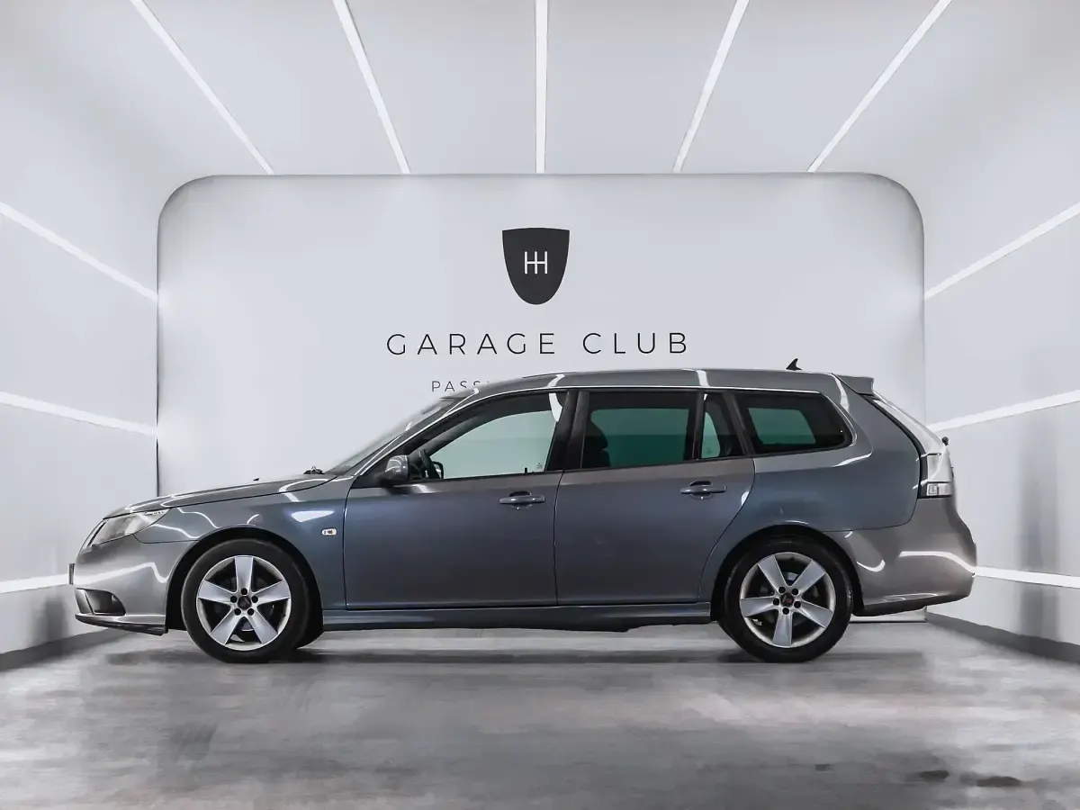 Usado Saab 9-3 Vector 180 CV (132 kW) 2008 Gris / plata Utilitario