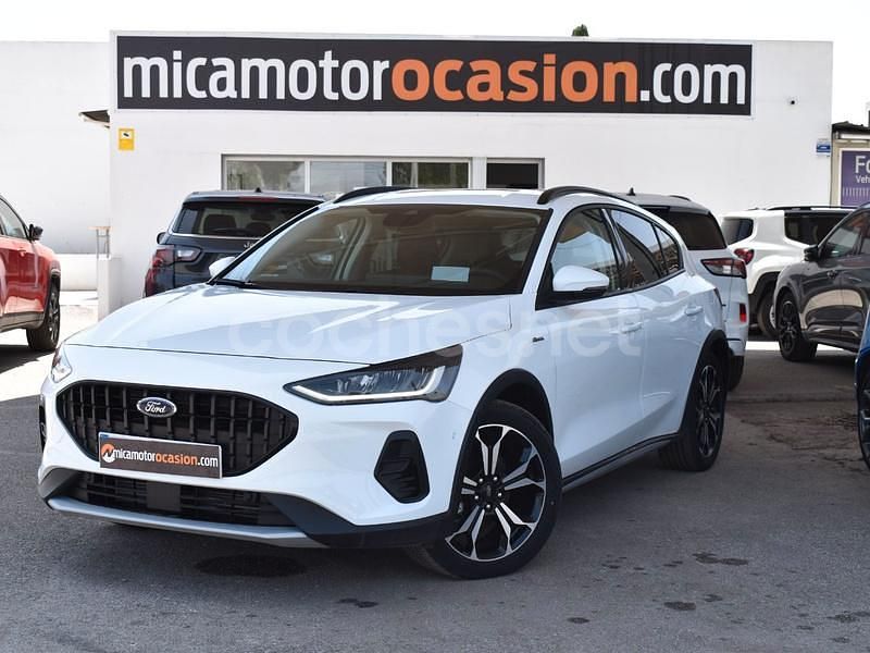 Usado Ford Focus Active 155 CV (114 kW) 2023 Blanco Berlina