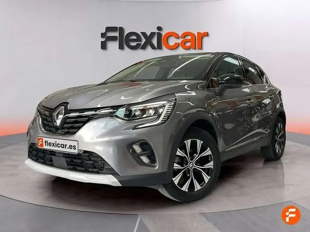 Usado Renault Captur Techno 91 CV (66 kW) 2023 Gris SUV