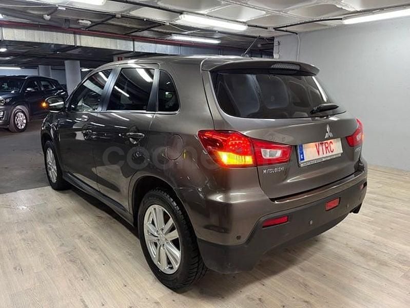 Usado Mitsubishi ASX 116 CV (85 kW) 2010 Gris / plata SUV