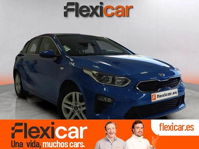 Azul Usado 2020 Kia Ceed Utilitario | 16.490 € (Un poco caro) - Imagen 1/4
