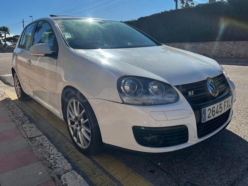 Usado VW Golf V GT 170 CV (125 kW) 2007 Blanco Berlina