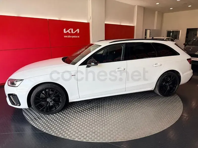 Usado Audi A4 S-Line 163 CV (119 kW) 2021 Blanco Familiar