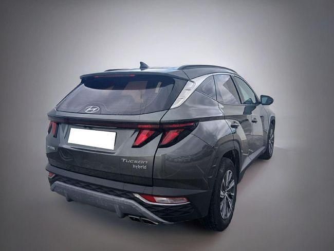 Usado Hyundai Tucson 136 CV (100 kW) 2022 Gris SUV