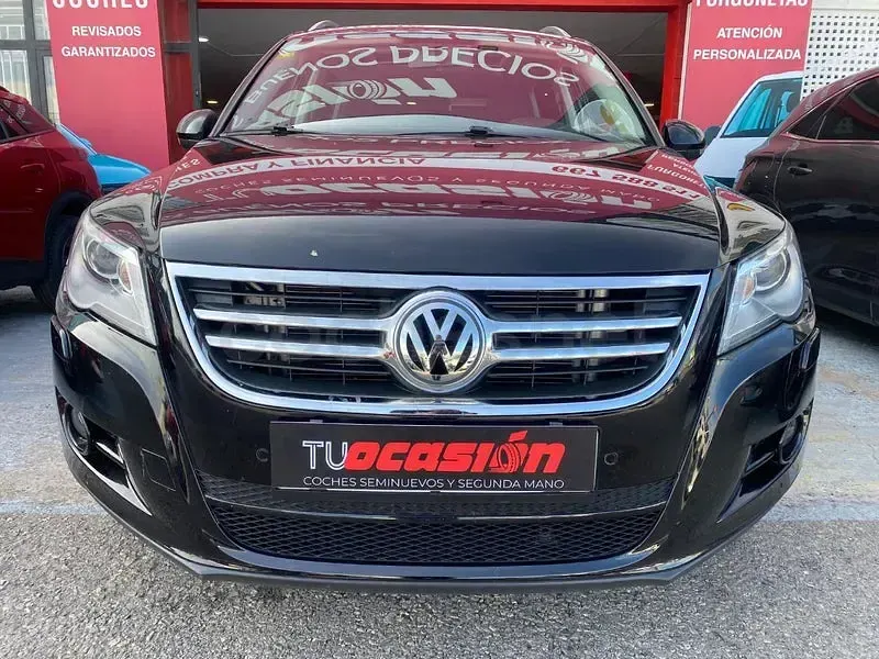 Usado VW Tiguan 140 CV (102 kW) 2008 Negro SUV
