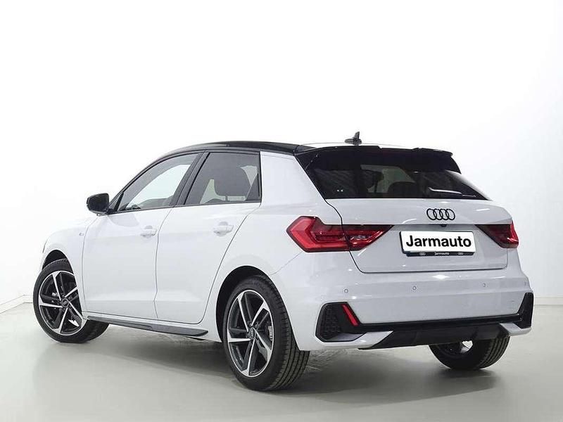 Usado Audi A1 Sportback Black Edition 110 CV (80 kW) 2024 Blanco Utilitario