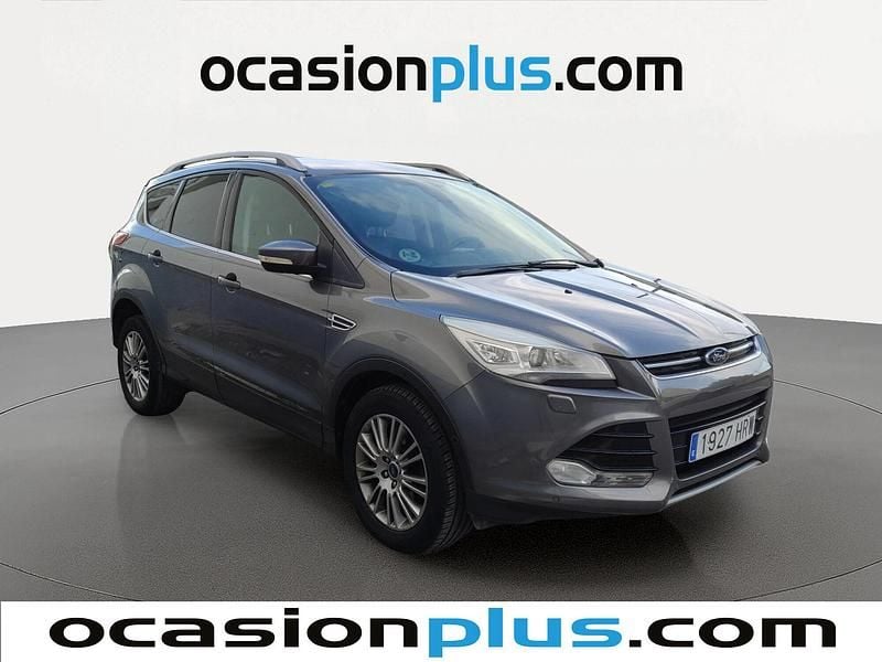 Usado Ford Kuga Titanium 163 CV (119 kW) 2013 Gris SUV