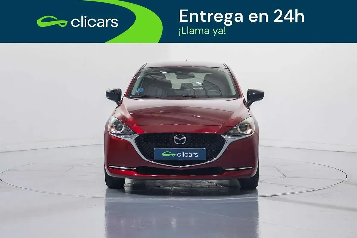 Usado Mazda 2 Homura-Line 90 CV (66 kW) 2022 Rojo Utilitario
