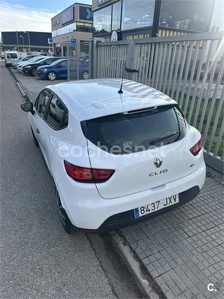 Usado Renault Clio IV LIMITED 75 CV (55 kW) 2017 Blanco Berlina