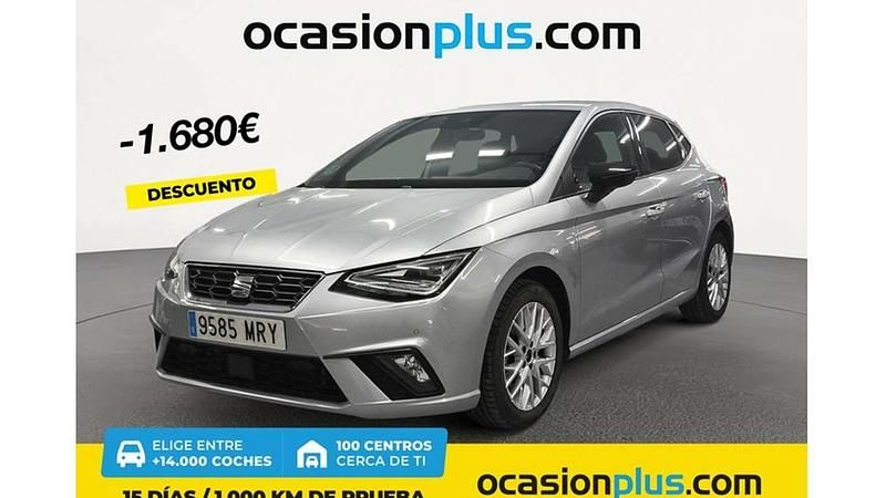 Plateado Usado 2024 Seat Ibiza FR Utilitario | 16.364 € (Precio justo) - Imagen 1/4