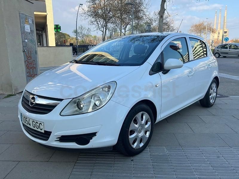 Usado Opel Corsa Cosmo 90 CV (66 kW) 2008 Blanco Utilitario