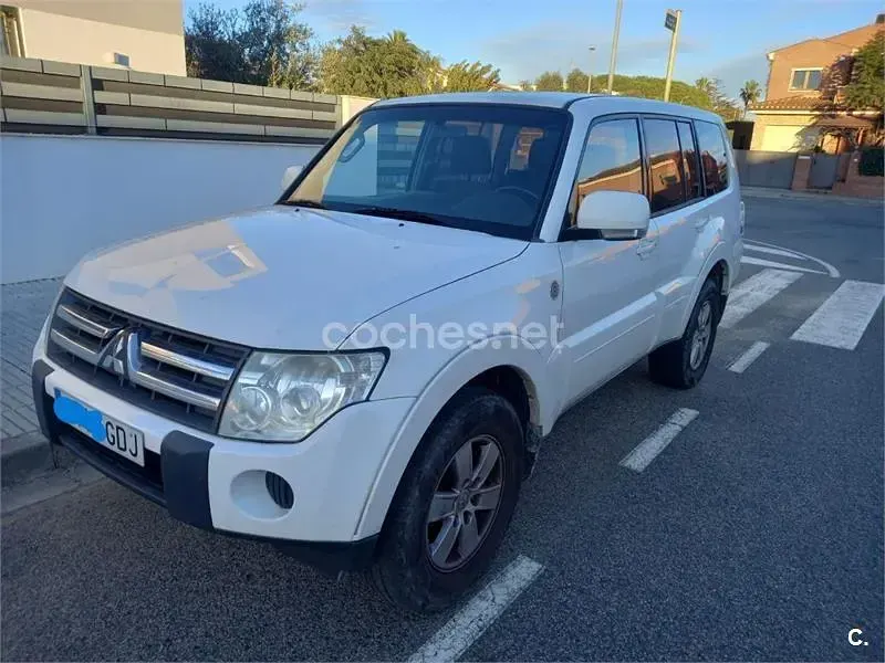 Usado Mitsubishi Montero Invite 160 CV (117 kW) 2008 Blanco SUV