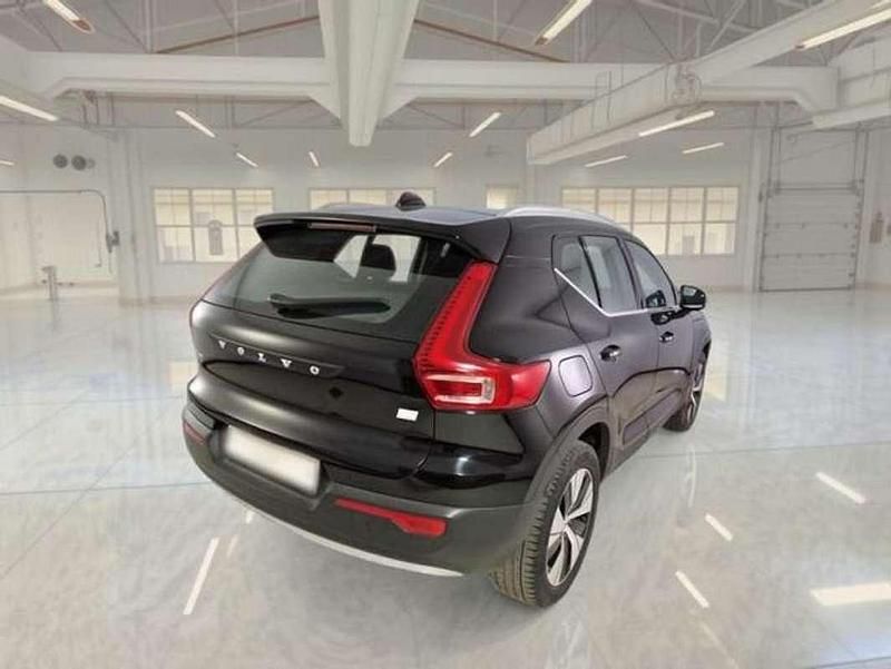 Usado Volvo XC40 Inscription 211 CV (155 kW) 2021 Negro SUV