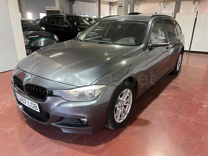 Usado BMW 318 143 CV (105 kW) 2015 Gris / plata Familiar