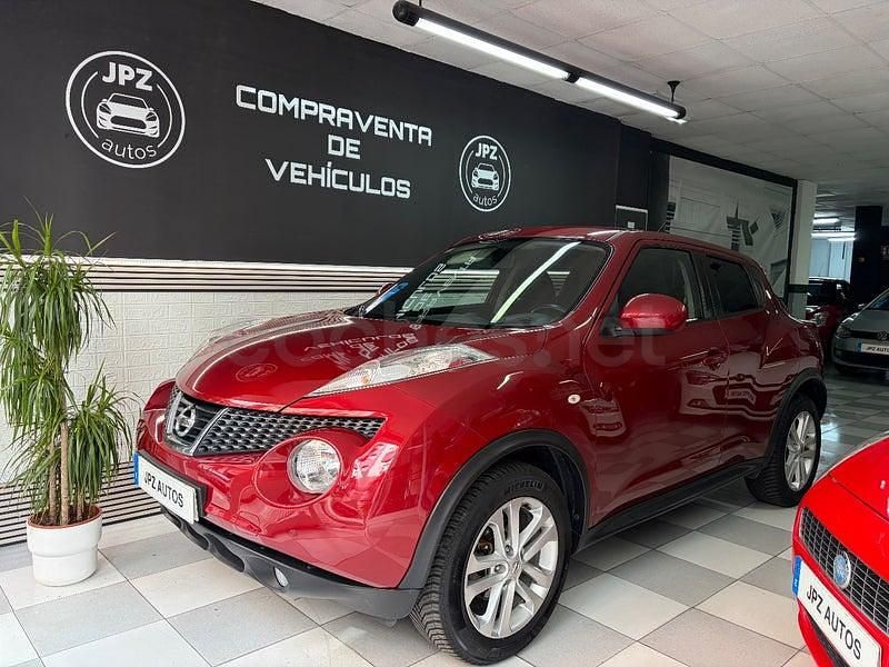Usado Nissan Juke Acenta 117 CV (86 kW) 2013 Granate SUV