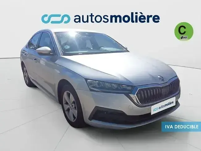 Usado Skoda Octavia Ambition 150 CV (110 kW) 2022 Gris