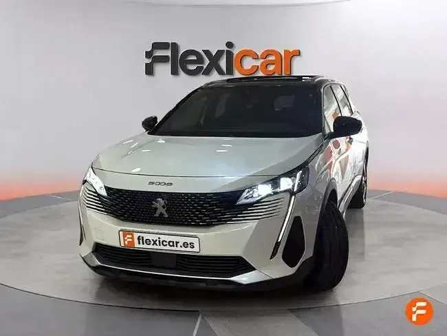 Usado Peugeot 5008 GT 130 CV (95 kW) 2022 Blanco SUV