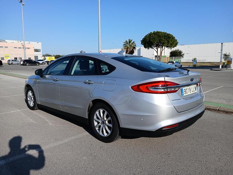 Usado Ford Mondeo 150 CV (110 kW) 2017 Berlina