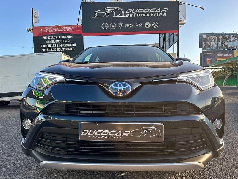 Usado Toyota RAV4 Hybrid Advance 197 CV (144 kW) 2018 Azul SUV