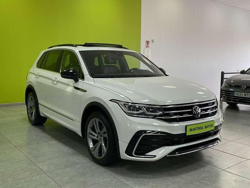 Usado VW Tiguan R-line 150 CV (110 kW) 2024 Blanco SUV