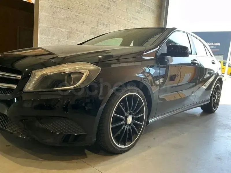 Usado Mercedes A200 AMG 136 CV (100 kW) 2013 Negro Berlina