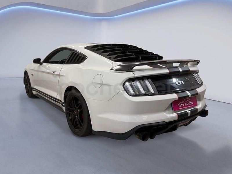 Usado Ford Mustang GT 460 CV (338 kW) 2020 Blanco Coupe